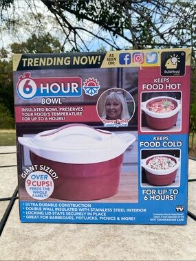 BulbHead 6-Hour Thermal Insulated Serving Bowl 9 Cups 2.25 Quarts - Red